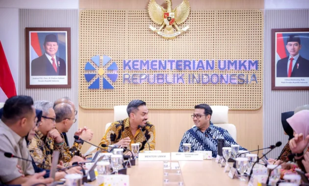 Menteri Ekonomi Kreatif Lantik Penilai Kekayaan Intelektual untuk Mempermudah Pemilik HKI Mengakses KUR