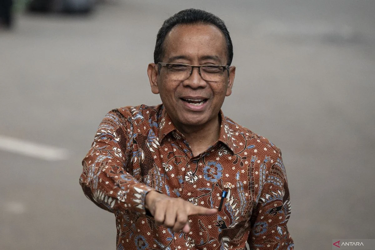 Menteri Lingkungan Jumhur Hidayat Gencar Dorong Aksi Lokal: Rekam Jejak yang Membawa Indonesia ke Puncak Biodiversitas