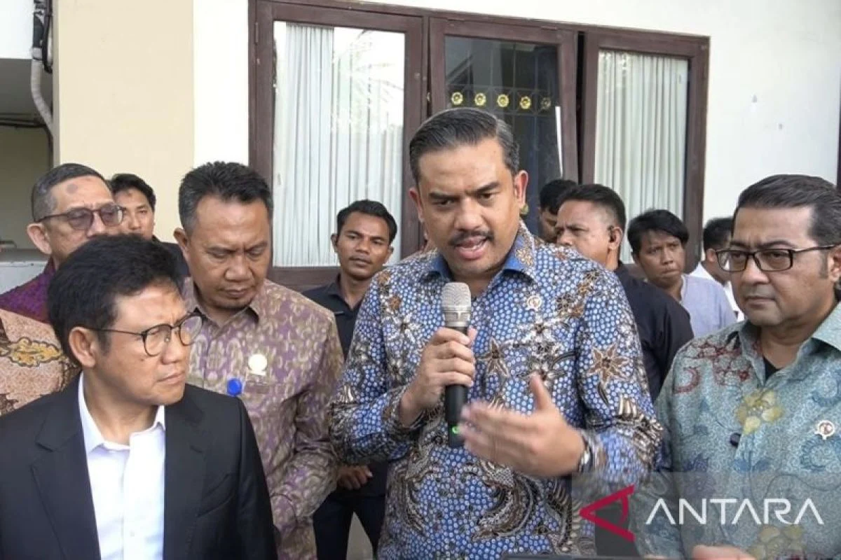 Menteri UMKM Larang Marketplace Naikkan Biaya Layanan Sementara