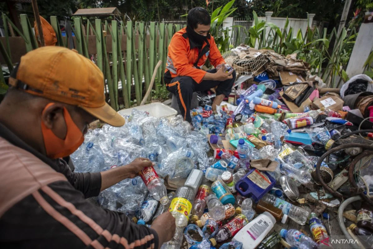 Minimnya Sarana Prasarana Jadi Kendala Pilah Sampah Rumah Tangga di DKI Jakarta