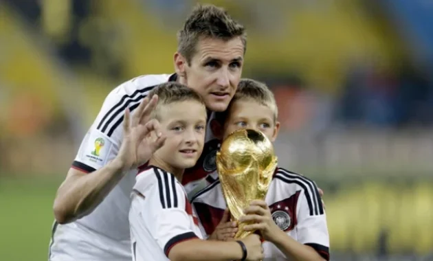 Miroslav Klose: Sang Raja Gol Piala Dunia dan Warisan yang Menantang Generasi Baru Miroslav Klose: Sang Raja Gol Piala Dunia dan Warisan yang Menantang Generasi Baru