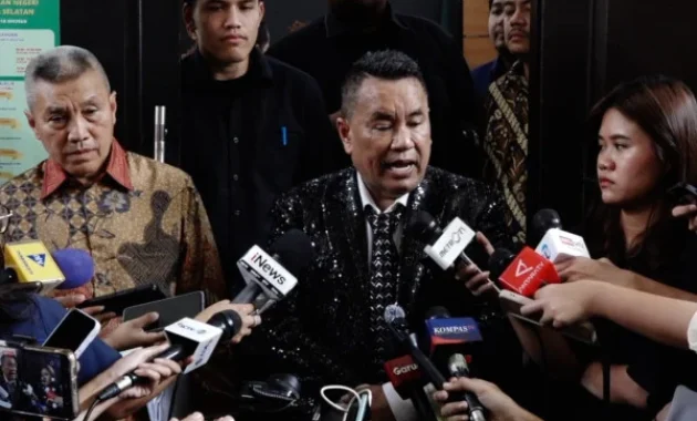 Misteri Kata “Anda” Mengguncang Politik, Hukum, dan Dunia Olahraga: Dari Sidang Nadiem hingga Arsenal