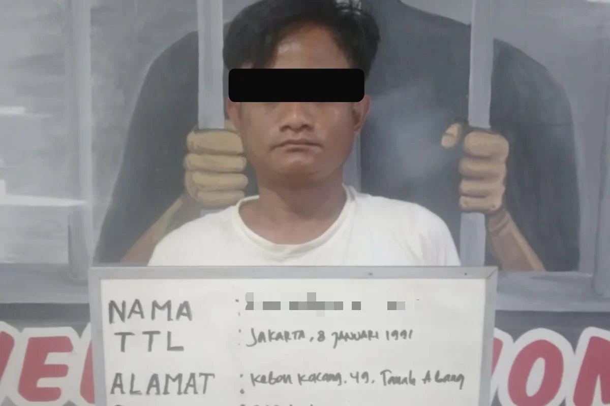 Misteri Pembakaran Sopir Angkot di Tanah Abang: Rekan Kerja Diduga Pelaku, Luka Bakar 40%