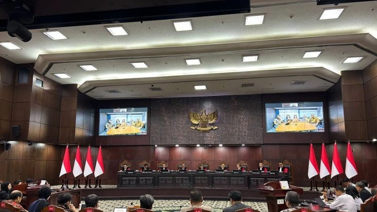 MK Dengar Keterangan ADI Terkait Kesejahteraan Dosen