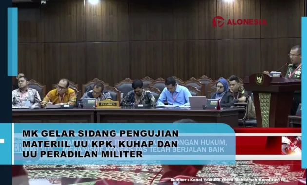 MK Dengar Keterangan Ahli 6 Pemohon Uji Materiil KUHP