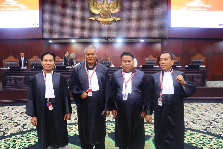 MK Dengar Keterangan DPR dan Presiden Terkait Uji Materiil UU Polri