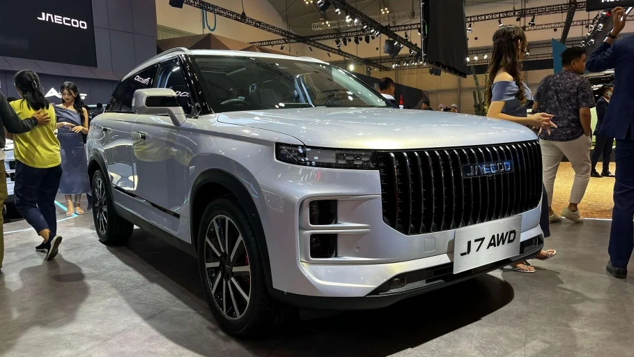 Mobil China Masuki Segmen Premium: Tantangan Baru bagi Merek Jepang di Indonesia