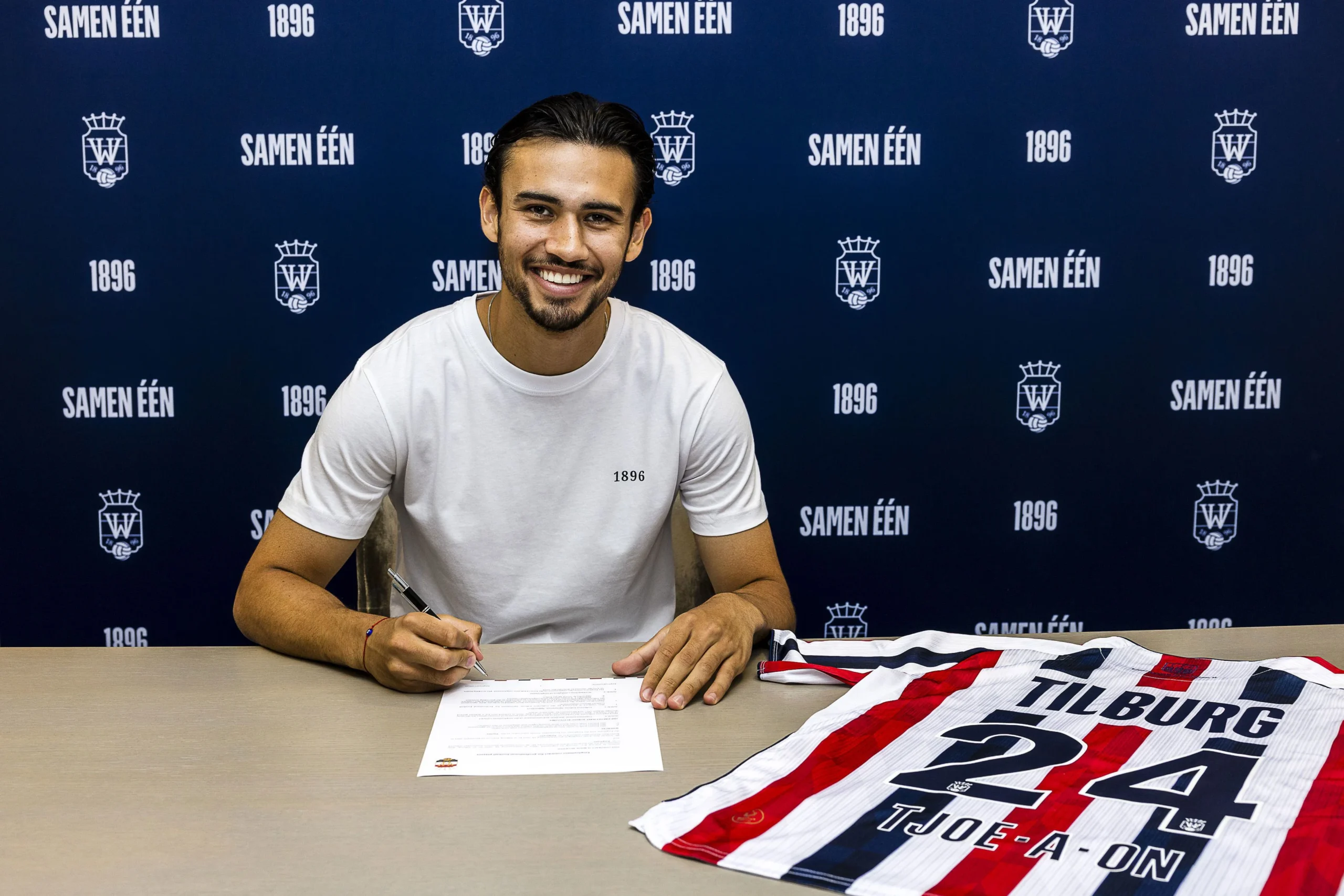 Nathan Tjoe-A-On Bantu Willem II Kembali ke Eredivisie