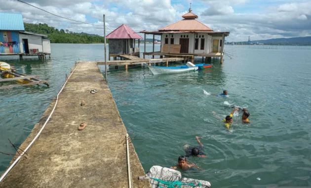 Negeri di Ujung Nafas: Menguak Tekanan Fiskal dan Mode Bertahan