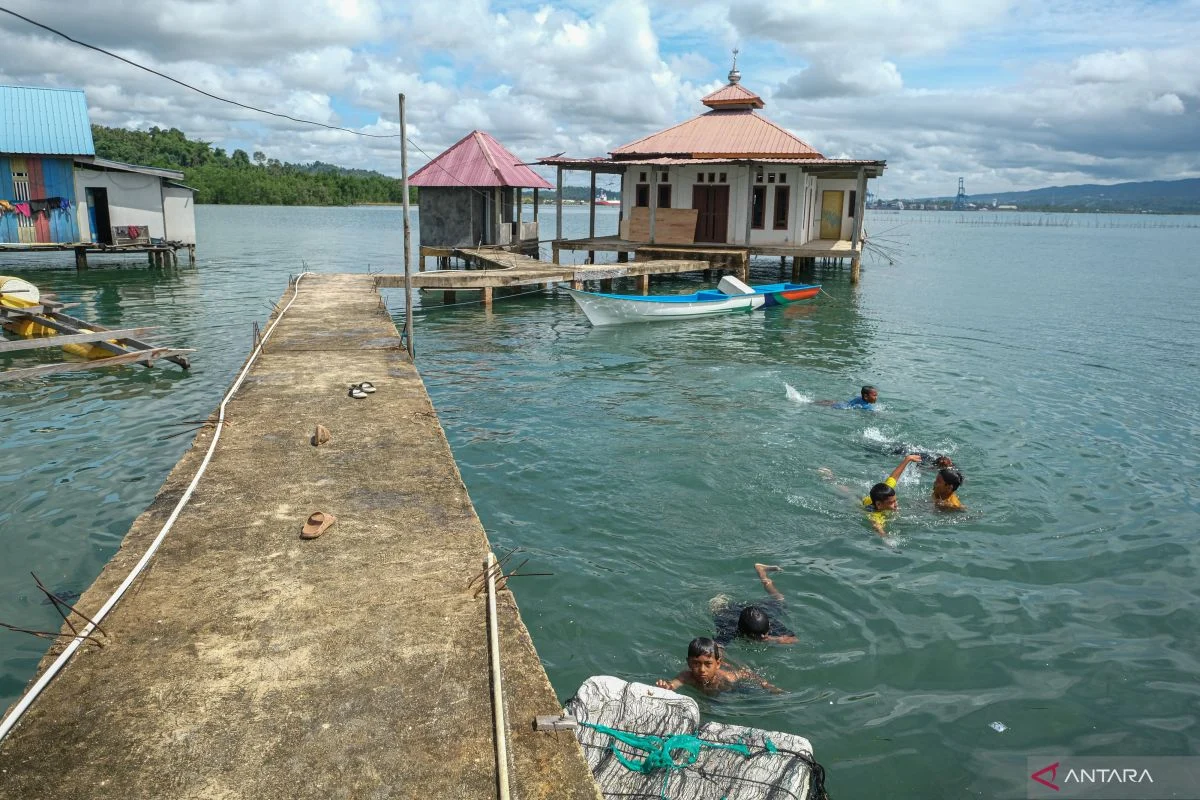 Negeri di Ujung Nafas: Menguak Tekanan Fiskal dan Mode Bertahan