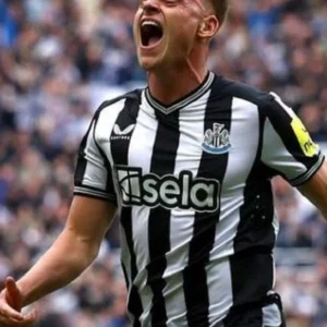 Newcastle Raih Kemenangan Dramatis 3-1 atas West Ham, Trippier & Krafth Mengucapkan Selamat Tinggal