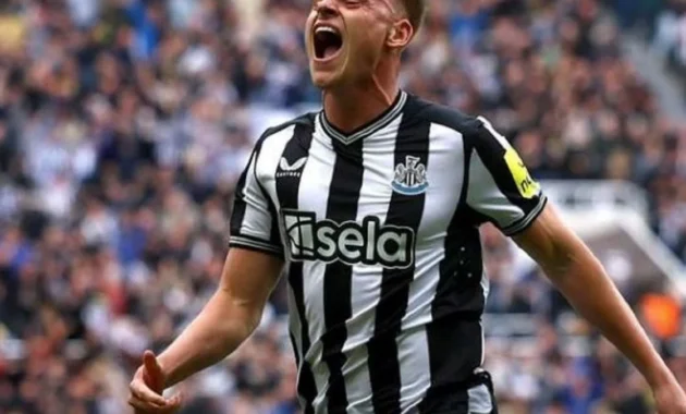 Newcastle Raih Kemenangan Dramatis 3-1 atas West Ham, Trippier & Krafth Mengucapkan Selamat Tinggal