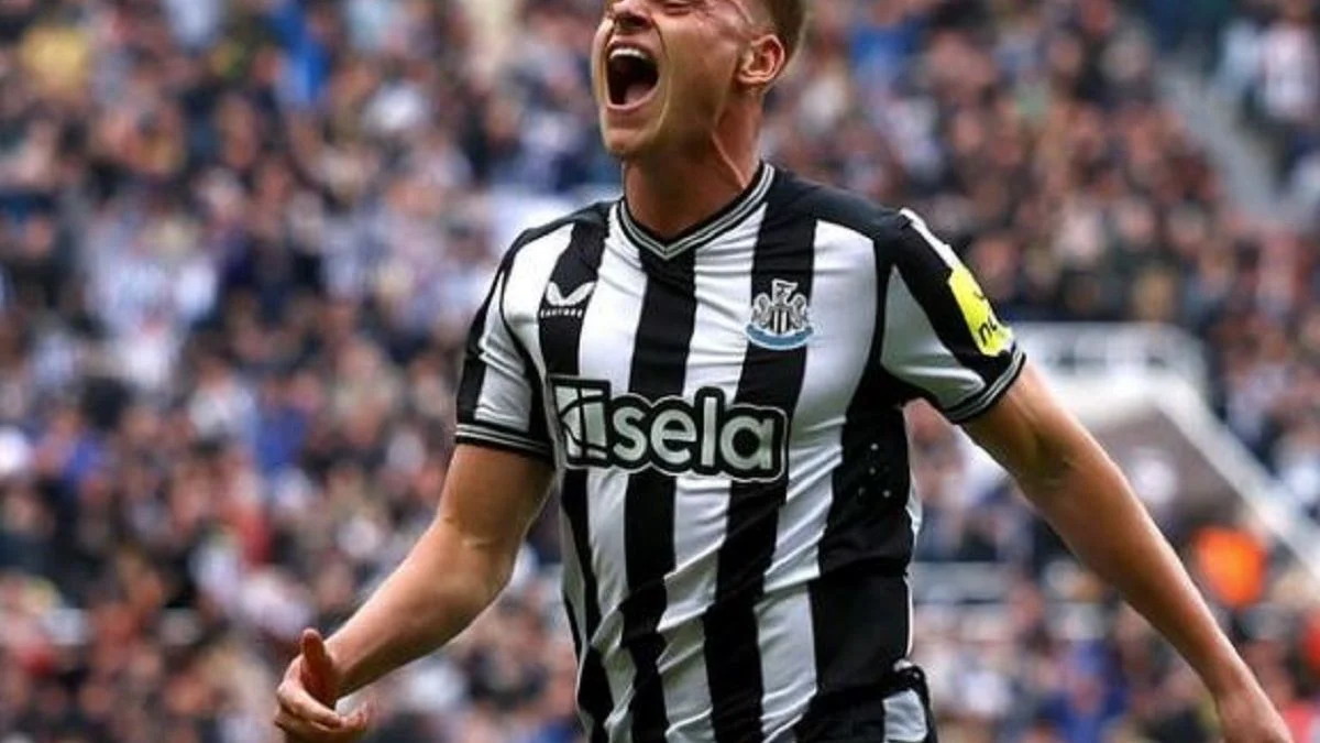 Newcastle Raih Kemenangan Dramatis 3-1 atas West Ham, Trippier & Krafth Mengucapkan Selamat Tinggal