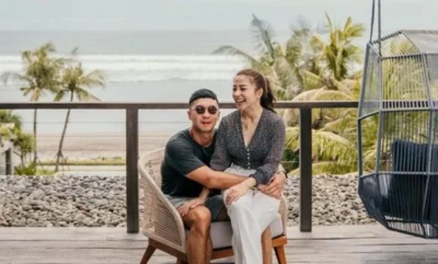 Nikita Willy Tampil Memukau: 7 Potret Tuan Rumah Kajian, Gaya Hidup Baru, dan Outfit Hijab Olahraga yang Jadi Inspirasi