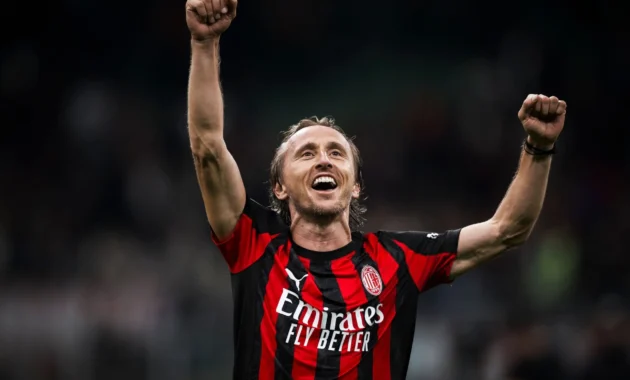 Operasi Retak Tulang Pipi Mempercepat Akhir Musim Luka Modric di AC Milan Operasi Retak Tulang Pipi Mempercepat Akhir Musim Luka Modric di AC Milan