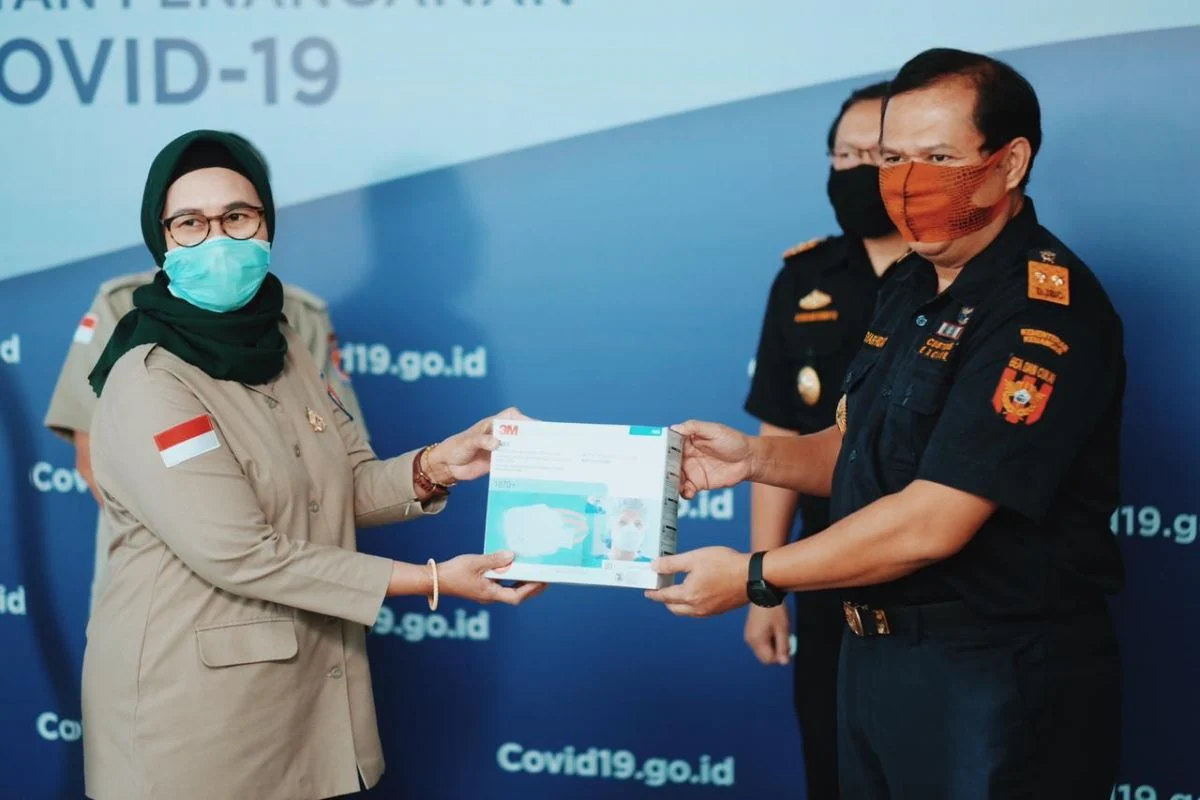 Otoritas New York Larang Staf Bea Cukai Menggunakan Masker