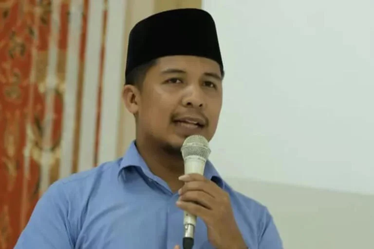 P2G Sebut Pemerintah Harusnya Angkat Guru Honorer Bukan Berhentikan