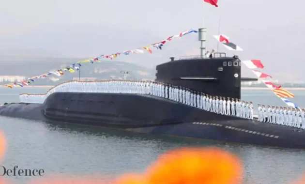 Pakistan Luncurkan Kapal Selam Hangor Buatan China Pertama, India Waspada