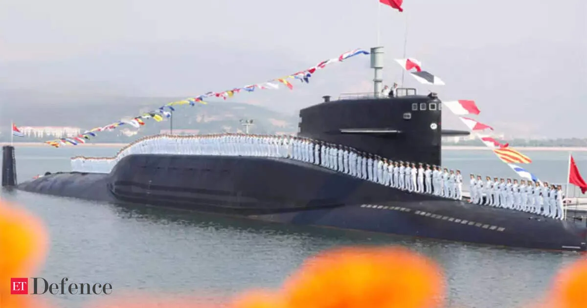 Pakistan Luncurkan Kapal Selam Hangor Buatan China Pertama, India Waspada