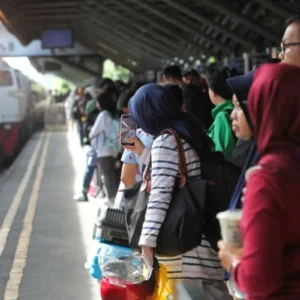 Pantauan Arus Penumpang Kereta di Jawa Timur pada Libur Panjang