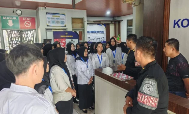 Patungan Uang Saku Magang Nasional: Ancaman Serius Turunnya Partisipasi Perusahaan? Patungan Uang Saku Magang Nasional: Ancaman Serius Turunnya Partisipasi Perusahaan?