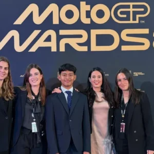 Pembalap Naturalisasi Merajai MotoGP: Veda Ega Pratama Jadi Bintang Baru yang Dikejar Tim‑Tim Besar