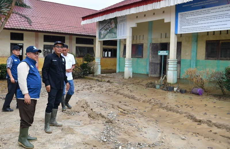 Pemerintah Revitalisasi 3084 Sekolah Pasca Bencana Sumatra
