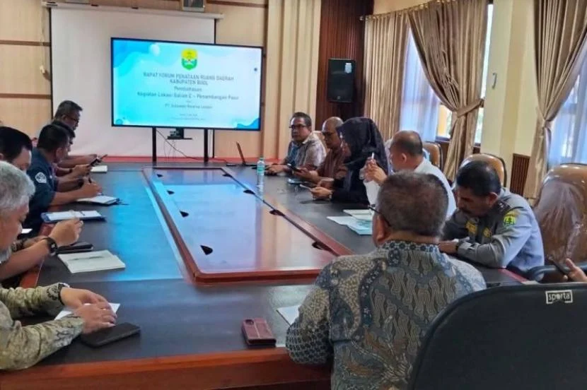 Pemkab Buol Gandeng Investor untuk Tambang Pasir Kuarsa