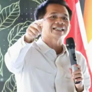 Pemkab Purwakarta Wajibkan ASN Gunakan Kendaraan Umum Setiap Rabu: Hemat Energi dan Biaya Operasional