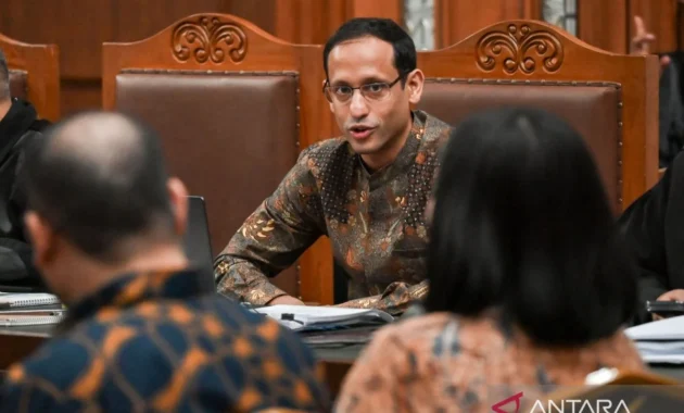 Pengacara Nadiem Makarim Absen di Sidang Tuntutan Chromebook: 5 Faktor Kunci yang Mengungkap Keputusan Kontroversial