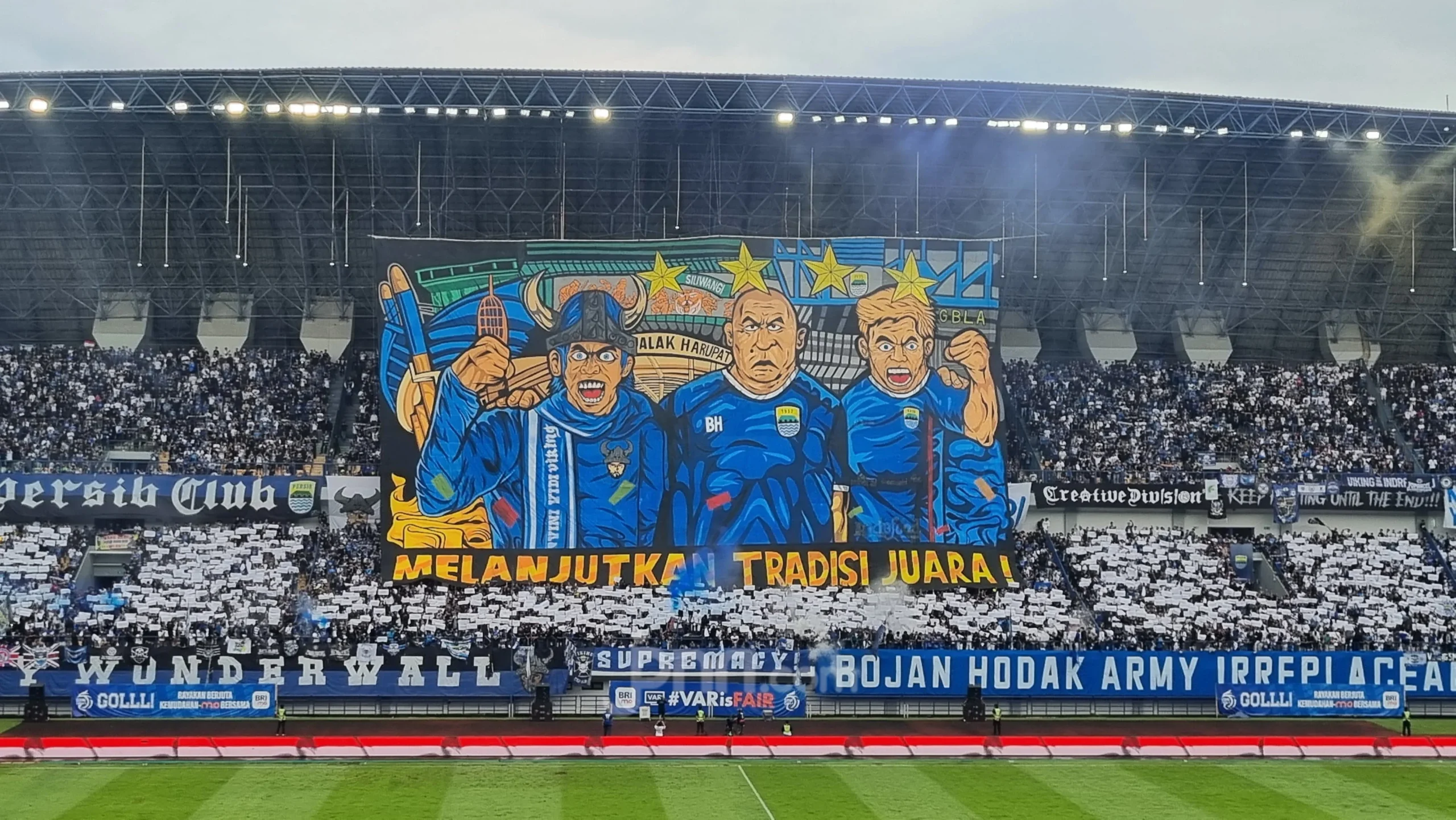 Persib Dapat Denda Rp 150 Juta, Bobotoh Away Mengguncang PSM Makassar