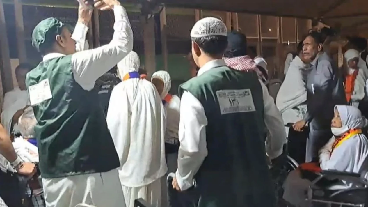 Petugas Masjidil Haram Rilis Kartu Kendali Kursi Roda, Cegah Jemaah Haji Lansia Terlantar