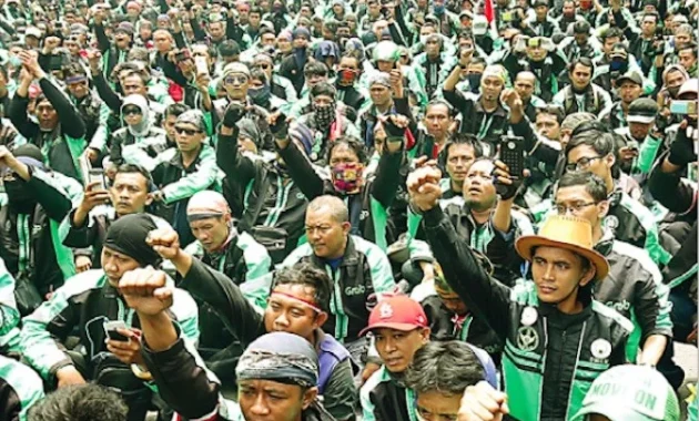 Pikirkan Kesejahteraan Pengemudi, Layanan Program Langganan Akses Hemat Ojek Online Ditutup