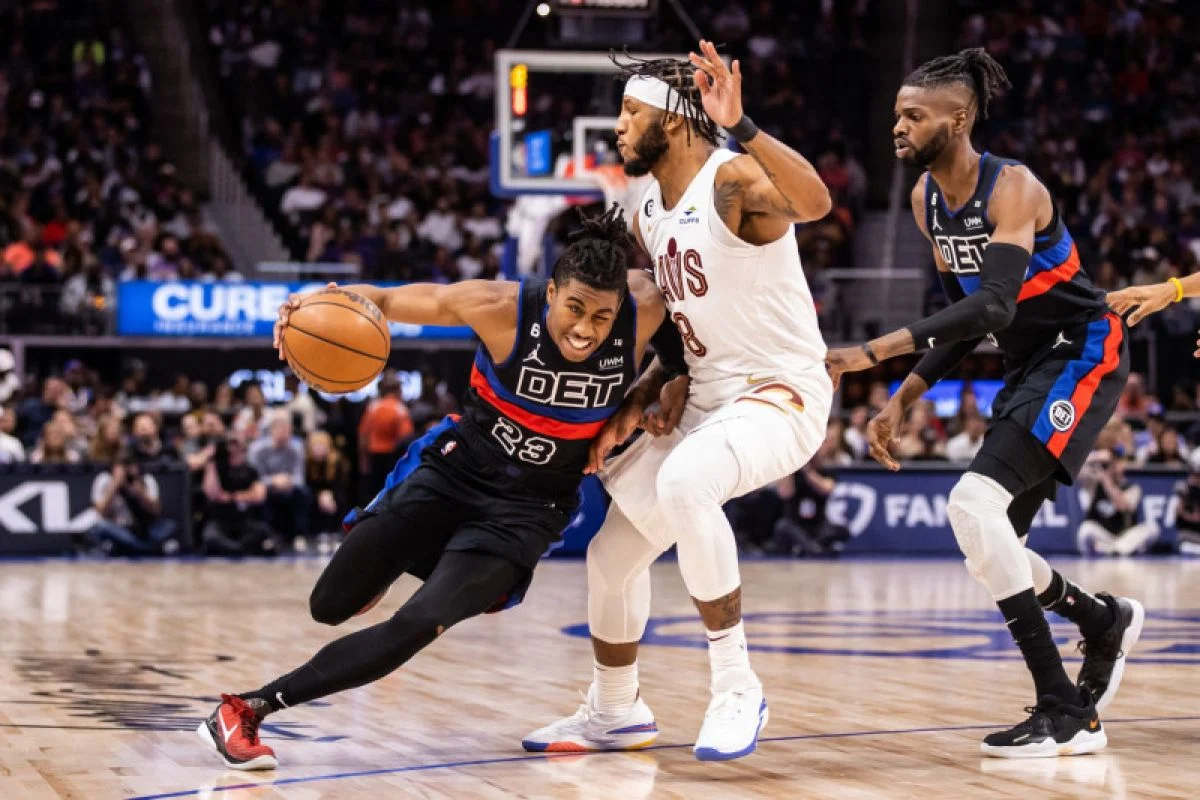 Pistons Raih Keunggulan 2-0 atas Cavs: Dominasi Cukup, Mentalitas Kunci di Laga Kedua