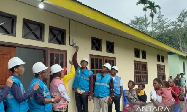 PLN Hadirkan Ekosistem Listrik Modern di Papua