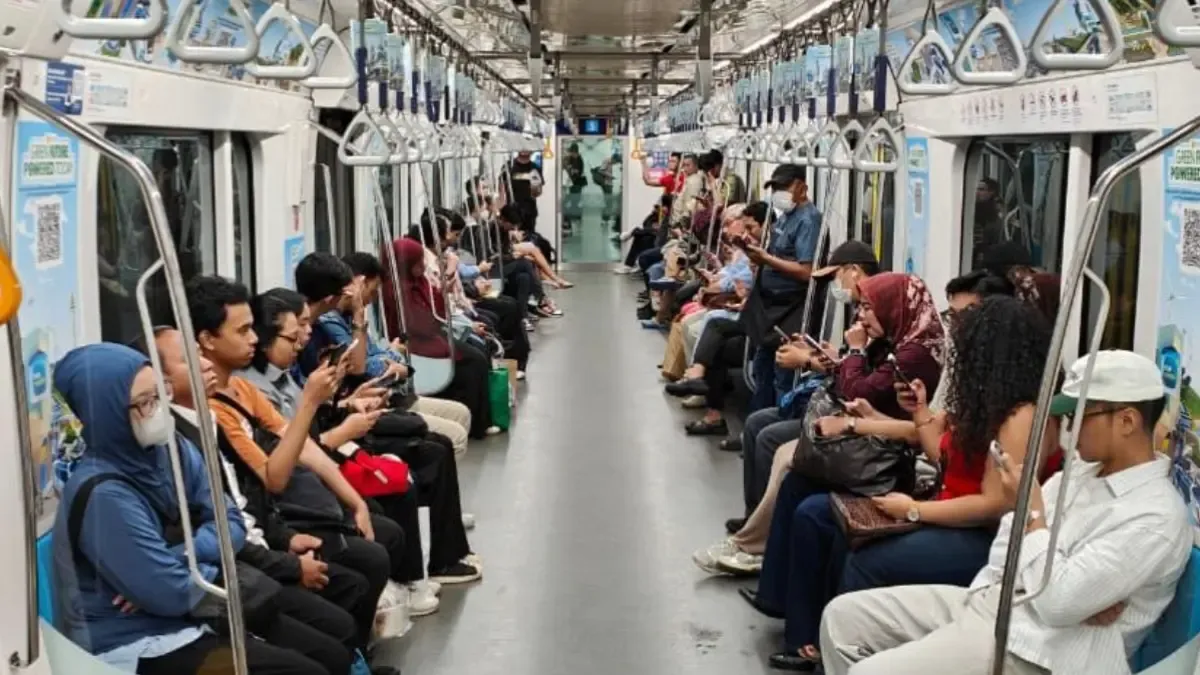 PLN Luncurkan Green Future Powered Today, Naik MRT dan Bus Listrik Kini Dapat Voucher di PLN Mobile