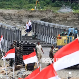 Polda Riau Percepat Akses Pelosok: 42 Jembatan Selesai, Kolaborasi Polisi Tingkat Nasional, dan Dampak Sosial di Kepulauan Riau