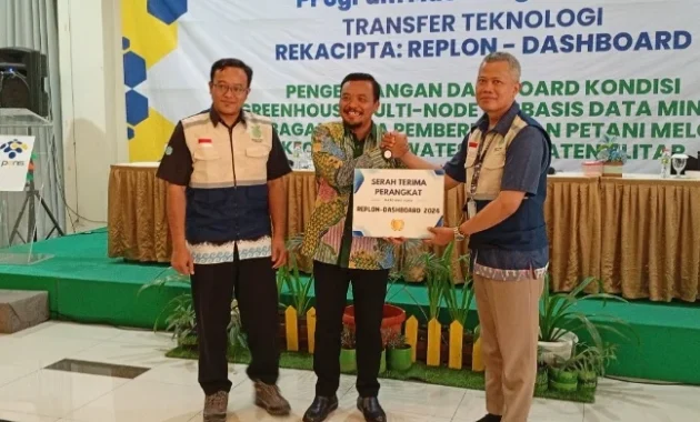 Polinema Bantu Petani-UMKM Melon Blitar Go Digital dan Hemat Energi Polinema Bantu Petani-UMKM Melon Blitar Go Digital dan Hemat Energi