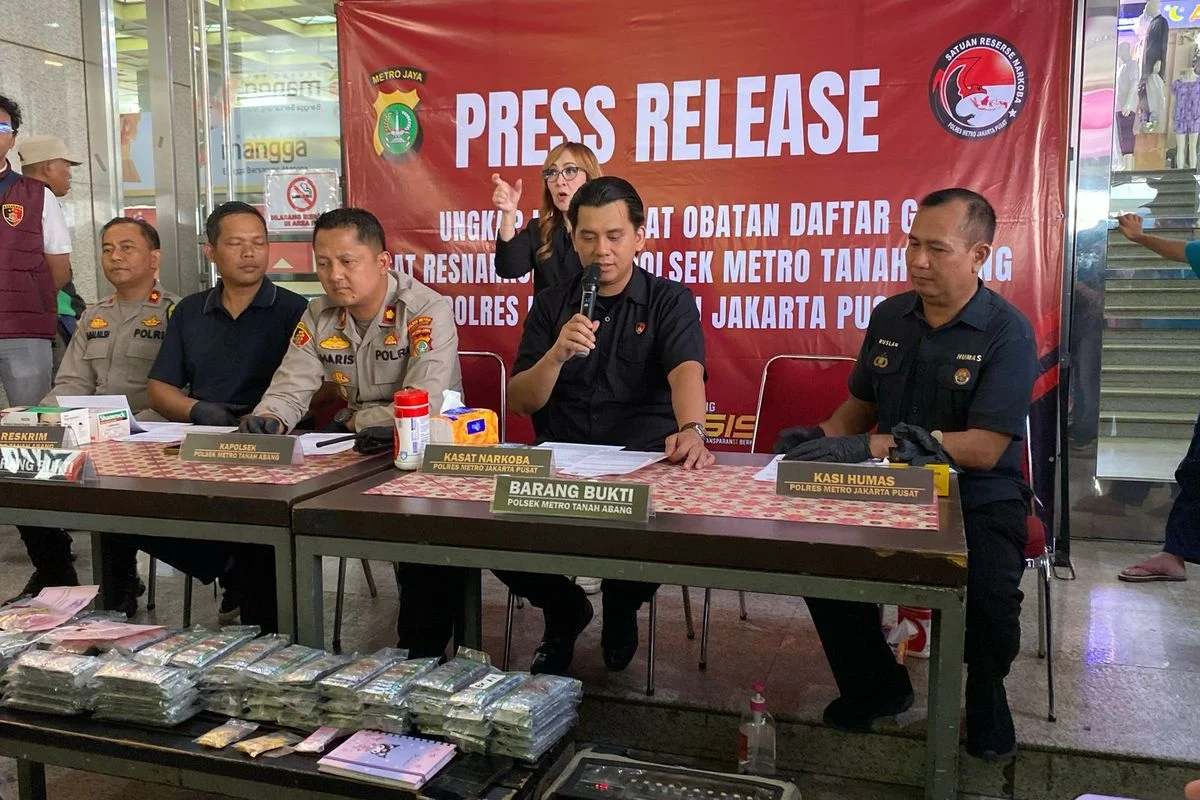 Polisi Bongkar Jaringan Peredaran Obat Keras di Tanah Abang, Tiga Pengedar Ditangkap