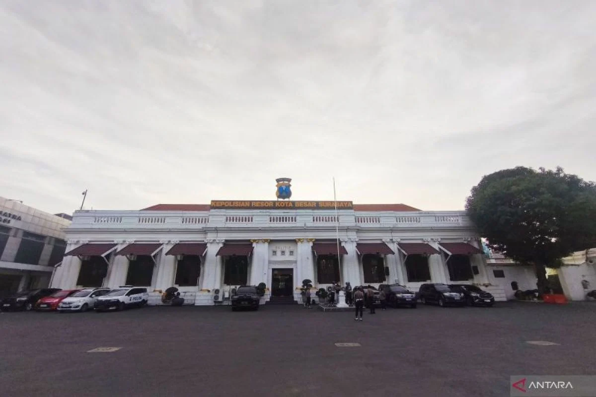 Polisi Ungkap Dugaan Pelecehan Terhadap Tujuh Santri di Surabaya