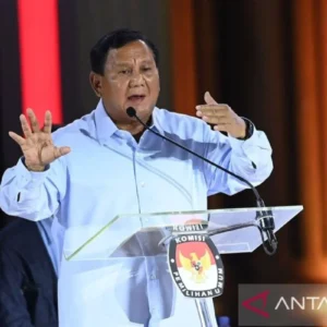 Prabowo Giatkan Reformasi Militer, Klarifikasi Video Erdogan, dan Sorotan Kontroversi Perjanjian ART