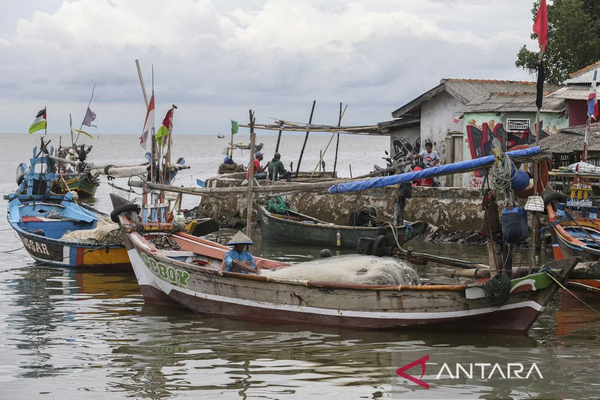 Prabowo Janji Bangun 12 Ribu Kampung Nelayan Merah Putih dan Bagikan 1.582 Kapal Ikan