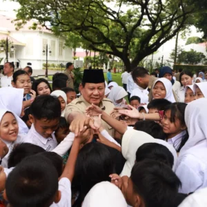 Prabowo Kunjungi Miangas Usai KTT ASEAN di Filipina, Janji Renovasi Puskesmas dan Sekolah Se-Indonesia