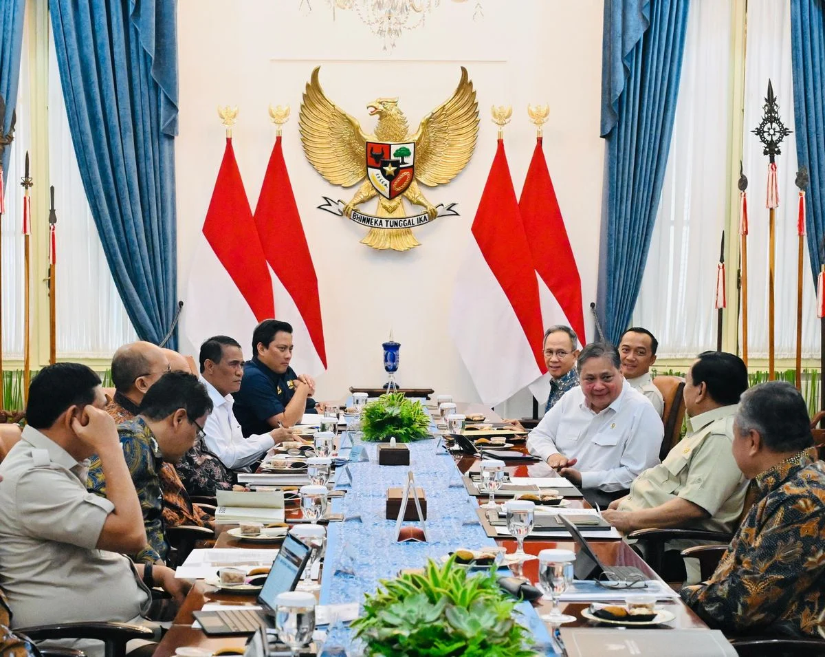 Prabowo Panggil Pejabat Aktif dan Eks Era SBY Bahas Ekonomi Nasional