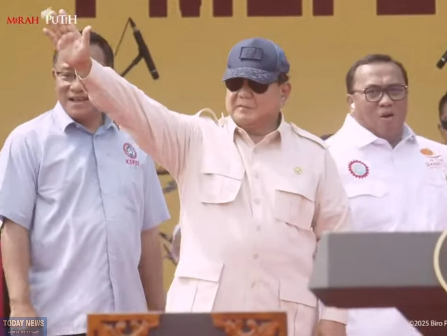 Prabowo Sambut May Day dengan Janji Satgas PHK dan Rumah Cicilan 40 Tahun