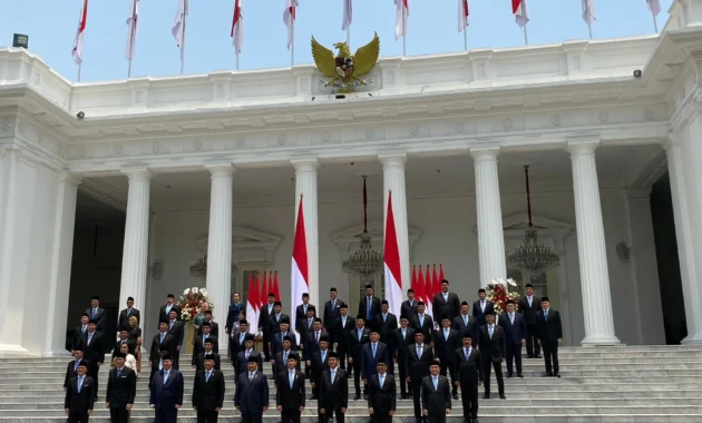 Prabowo Sambut Menteri dan Dirut Garuda di Istana, Diskusi Strategis Usai Kunjungan Dasco Prabowo Sambut Menteri dan Dirut Garuda di Istana, Diskusi Strategis Usai Kunjungan Dasco