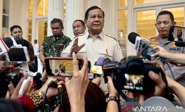 Prabowo soal Pelemahan Rupiah Tak Berdampak ke Orang Desa, Pengamat UGM: Statement Gegabah!