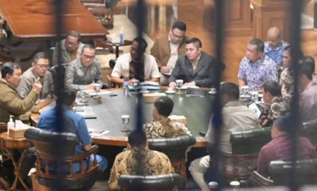 Prabowo Soroti Perlindungan Buruh dan Peran Perguruan Tinggi dalam Pembangunan Nasional