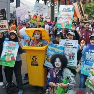 Pramono: Program Pilah Sampah Kurangi Beban di TPST Bantargebang