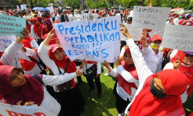 Presiden Diminta Hentikan Rekrutmen Guru PPPK, P2G Usulkan 400 Ribu Guru PNS